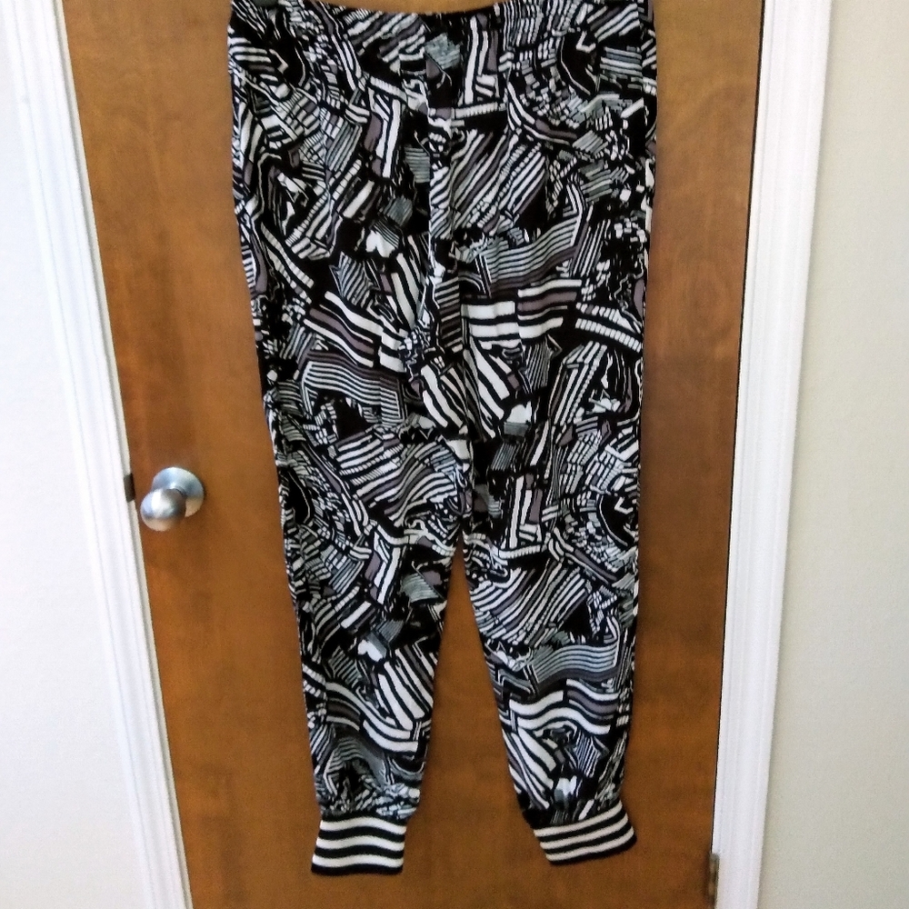 Cute Joggers from Denmark New size XL